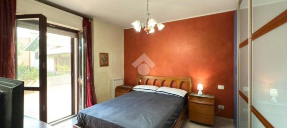 Apartamento de 3 dormitorios en Sermoneta, Italy No. 342966 20