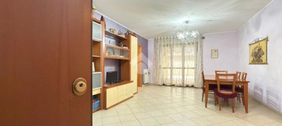 Apartamento de 3 dormitorios en Sermoneta, Italy No. 342966 7