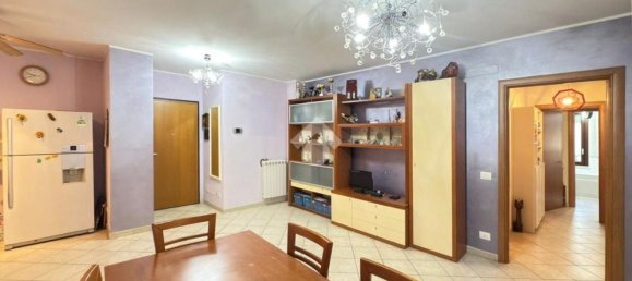 Apartamento de 3 dormitorios en Sermoneta, Italy No. 342966 11