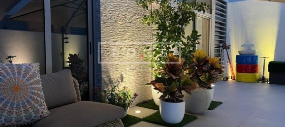 2 bedrooms Villa in Dubai, UAE No. 7119 16