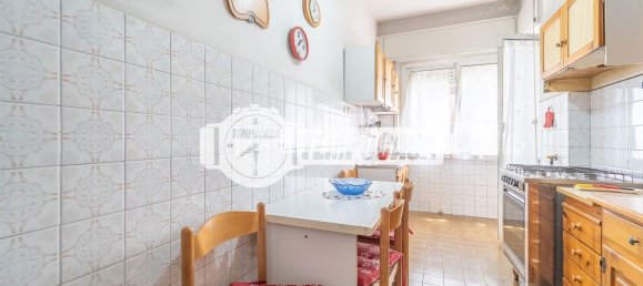 2 bedrooms Apartment in Rome, Italy No. 325116 17