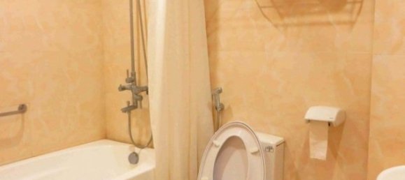 Studio in Ba Dinh, Vietnam, Nr. 2527 6