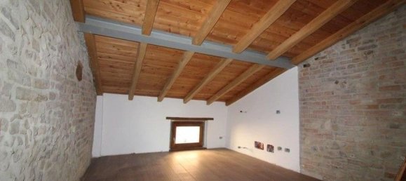4 rooms Apartment in Fidenza, Italy No. 164245 5