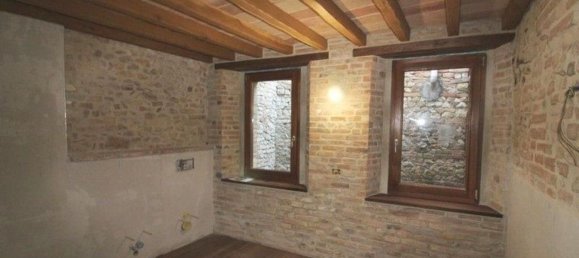 4 rooms Apartment in Fidenza, Italy No. 164245 11