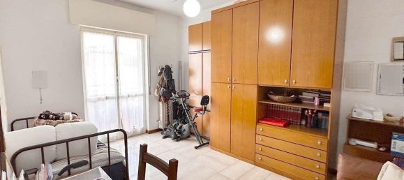 3غرفة شقة في Rho, Italy رقم 32693 17