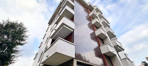 3غرفة شقة في Rho, Italy رقم 32693 30