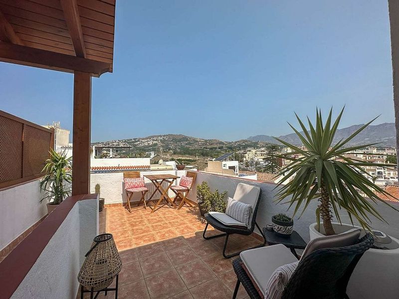 Casa de 3 dormitorios en Salobreña, Spain No. 225928