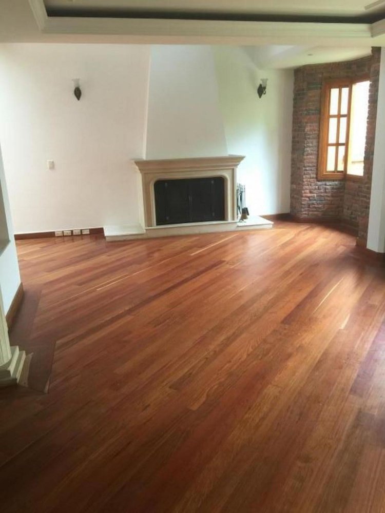 5 bedrooms House in Bogota, Colombia No. 14357