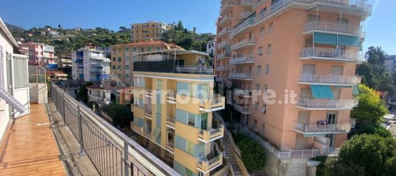 2 bedrooms Penthouse in Sanremo, Italy No. 265428 15