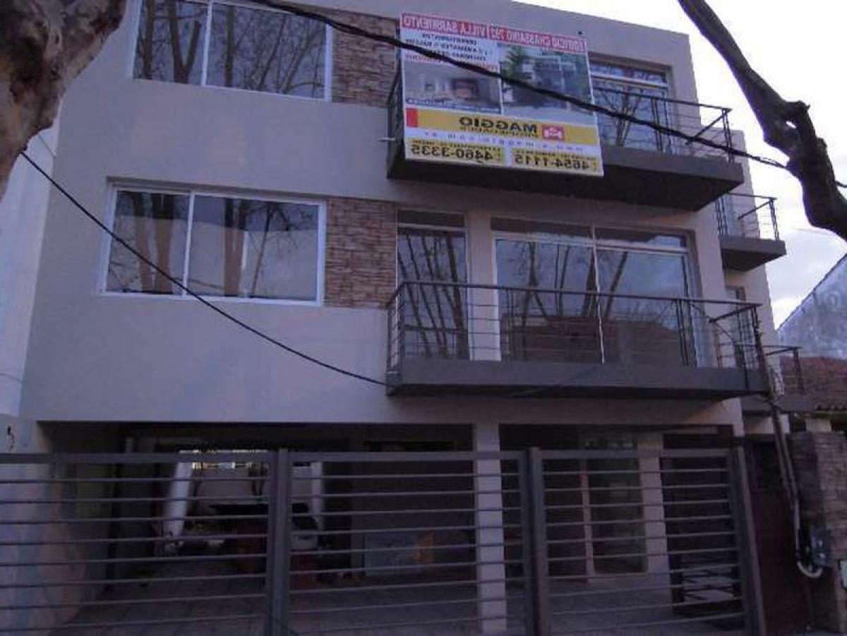 2 bedrooms Apartment in Moron, Argentina No. 57370