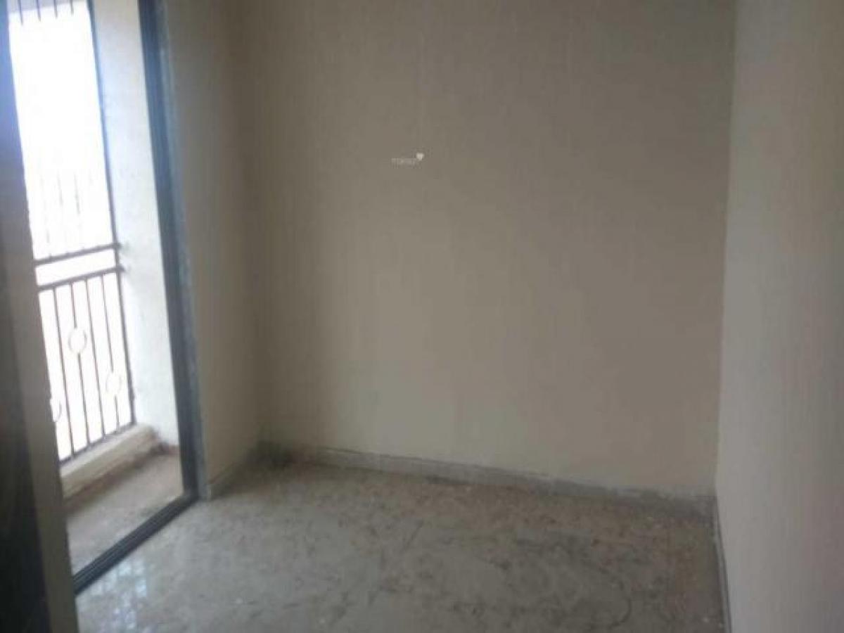 2 bedrooms House in Mumbai, India No. 2352