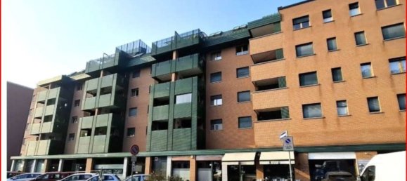 Garage in Monza, Italy 13m², Nr. 185288 3