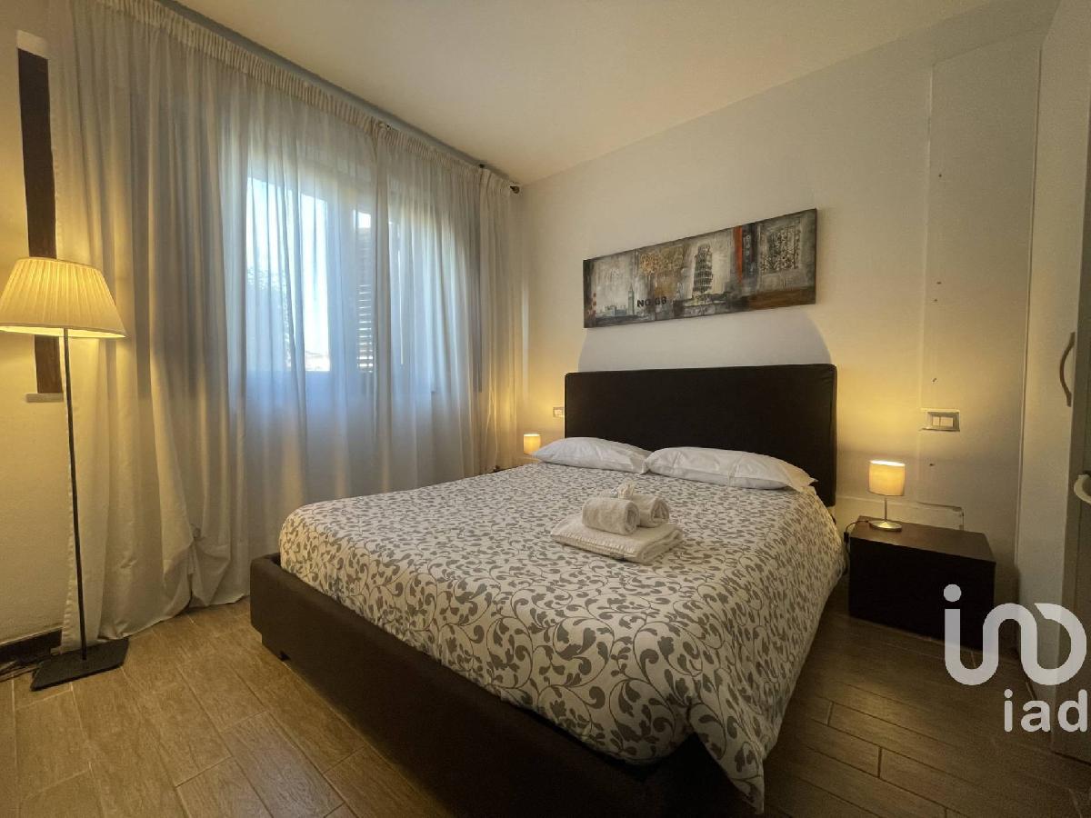 4 bedrooms Villa in Arezzo, Italy No. 47951