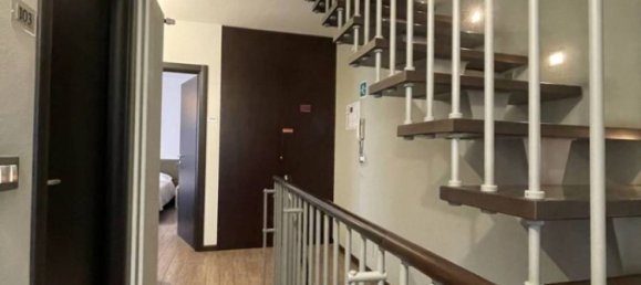 4 bedrooms Villa in Arezzo, Italy No. 47951 11