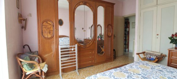 3 bedrooms Apartment in Caserta, Italy No. 54378 21