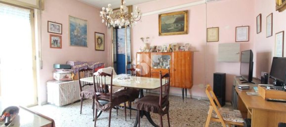 3 bedrooms Apartment in Caserta, Italy No. 54378 2