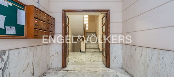 Apartamento de 4 habitaciónes en Rome, Italy No. 10101 16
