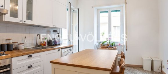 Apartamento de 4 habitaciónes en Rome, Italy No. 10101 10
