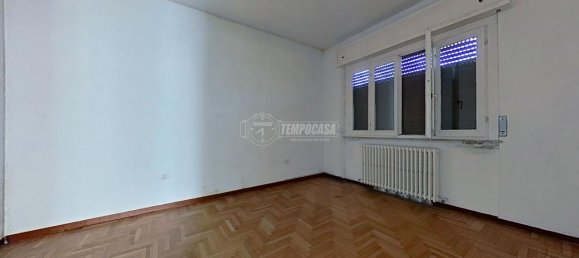 4غرفة شقة في Lentate sul Seveso, Italy رقم 124931 15