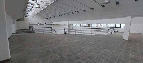 1067m² Warehouse in Orvieto, Italy No. 372527 8