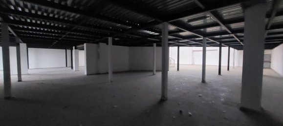1067m² Warehouse in Orvieto, Italy No. 372527 4