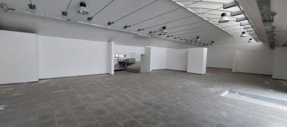 1067m² Warehouse in Orvieto, Italy No. 372527 10