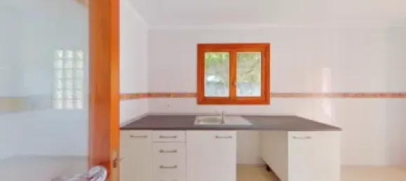 Apartamento de 3 dormitorios en Estepona, Spain No. 170975 15