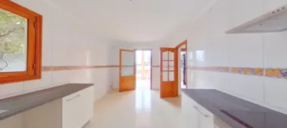 Apartamento de 3 dormitorios en Estepona, Spain No. 170975 14