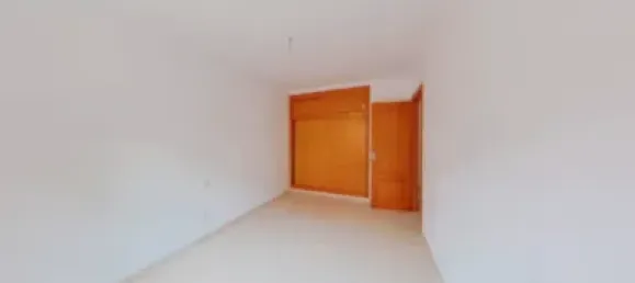 Apartamento de 3 dormitorios en Estepona, Spain No. 170975 6