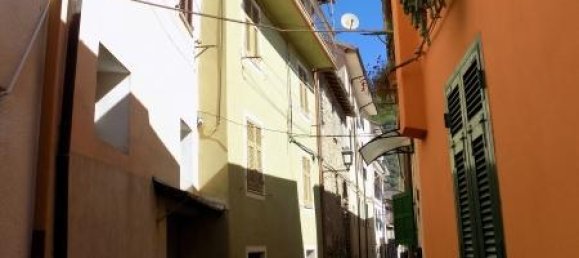 6 rooms House in Aurigo, Italy No. 235677 14