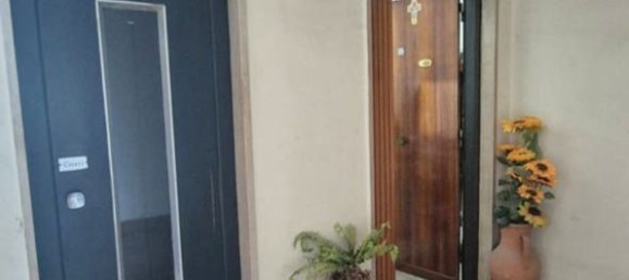 2 bedrooms Apartment in Torre Annunziata, Italy No. 341568 2