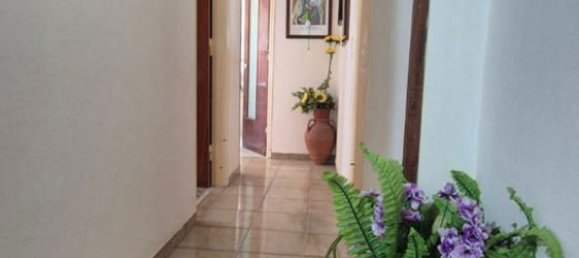 2 bedrooms Apartment in Torre Annunziata, Italy No. 341568 7