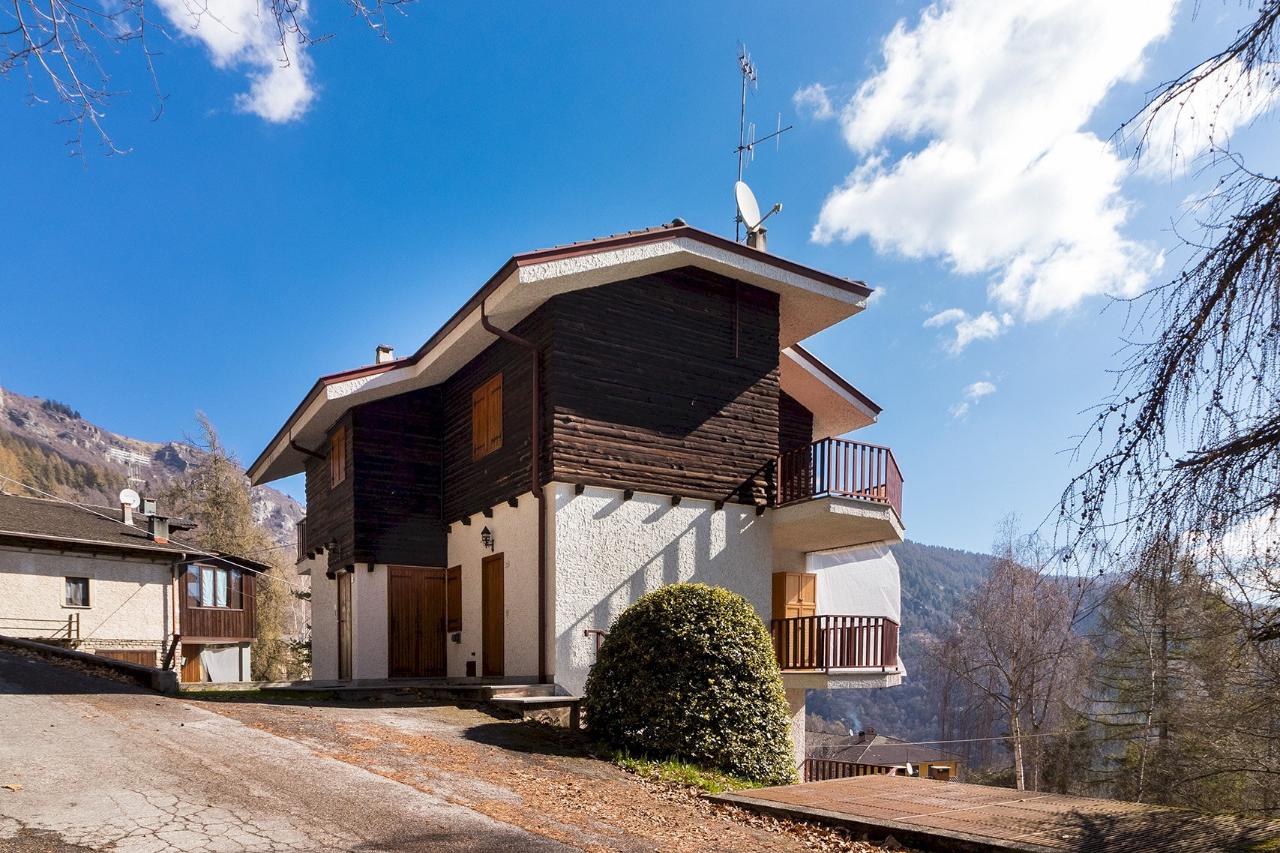 2 rooms Apartment in Roccabruna, Italy No. 109350