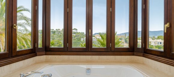 Вилла с 7 спальнями в Малага, Испания № 151298 14