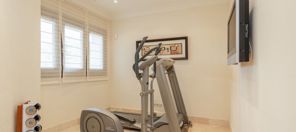 Вилла с 7 спальнями в Малага, Испания № 151298 27