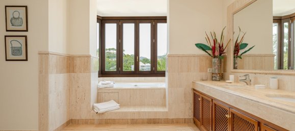 Вилла с 7 спальнями в Малага, Испания № 151298 13