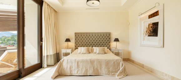 Вилла с 7 спальнями в Малага, Испания № 151298 20