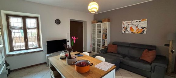 1 bedroom Apartment in Agrate Conturbia, Italy No. 275321 7