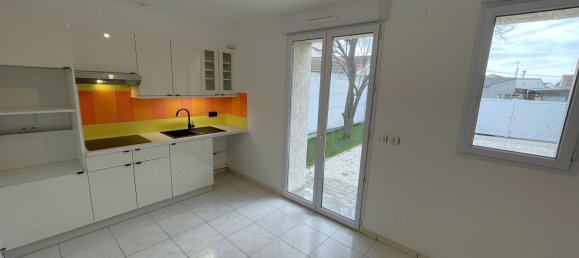 3 bedrooms House in Pontfaverger-Moronvilliers, France No. 155002 4