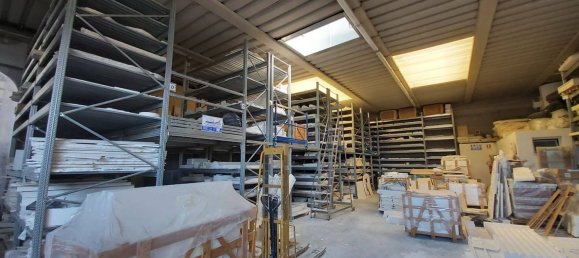 Armazém de 5 divisões em Terricciola, Italy N.º 151986 2