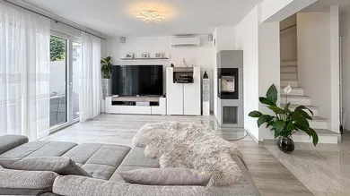 4-salle Maison de ville à Vienna, Austria No. 215965