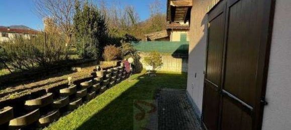 Casa de 3 habitaciónes en Besozzo, Italy No. 268574 3