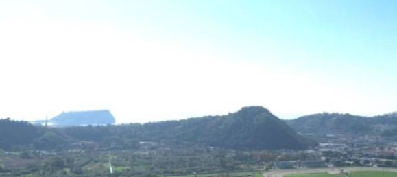 5 rooms Building in Naples, Italy No. 315825 2