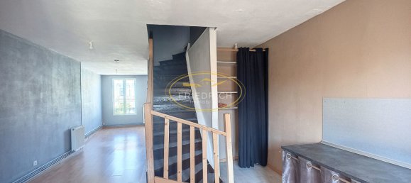 Dúplex de 2 dormitorios en Bar-le-Duc, France No. 98056 4