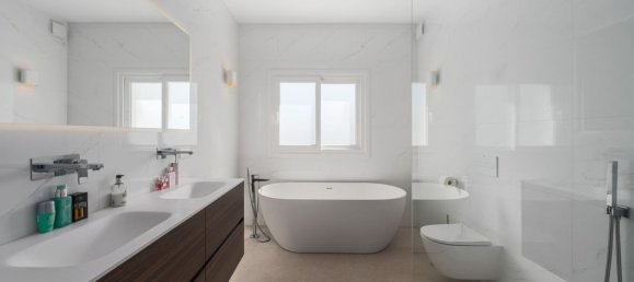 4 chambres Maison à Estepona, Spain No. 140318 26