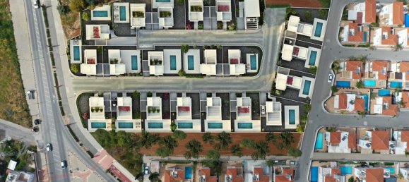 3 bedrooms House in Pernera, Cyprus No. 23958 7