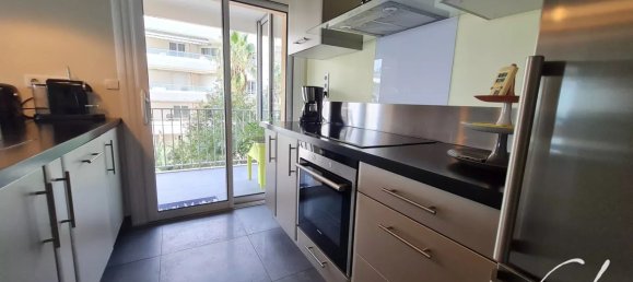 4-salle Appartement à Fréjus, France No. 322636 6