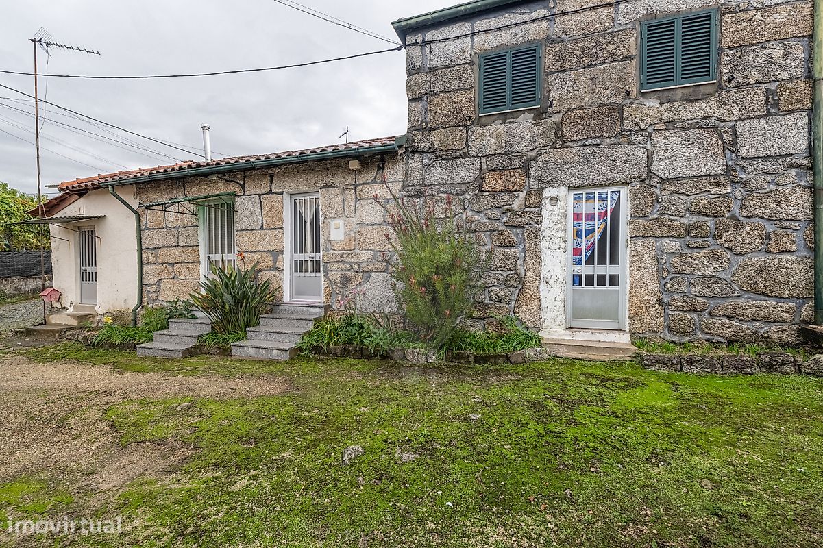 9 bedrooms House in Guimaraes, Portugal No. 177308