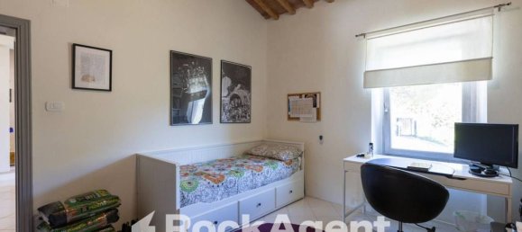 Villa T2 em Livorno, Italy N.º 296899 28