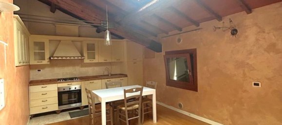 2 rooms Apartment in Lonigo, Italy No. 265136 3